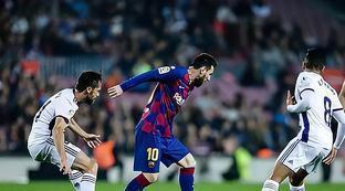 关于穆里尼 关于穆里尼